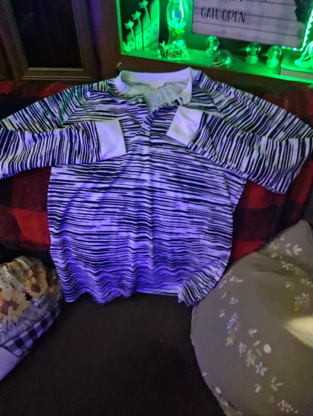 Womans Long-Sleeve Polo Shirt in White & Black Stripe